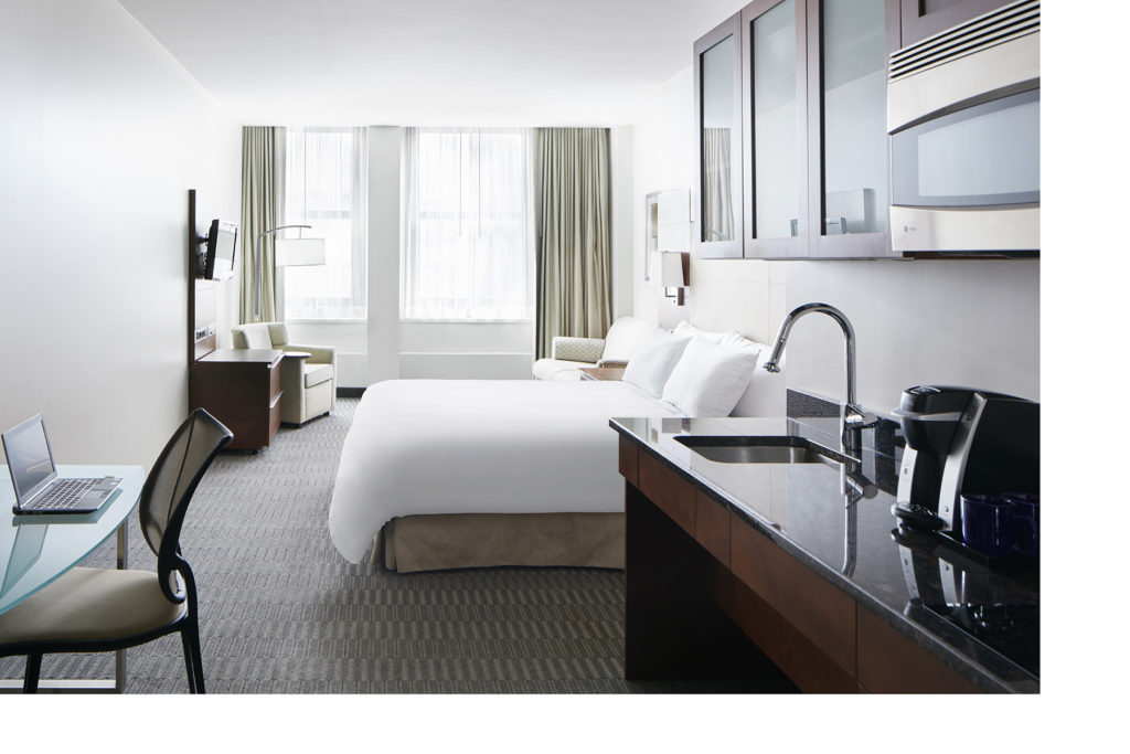 Studio Apartment Downtown Chicago River Hotel Book Direct