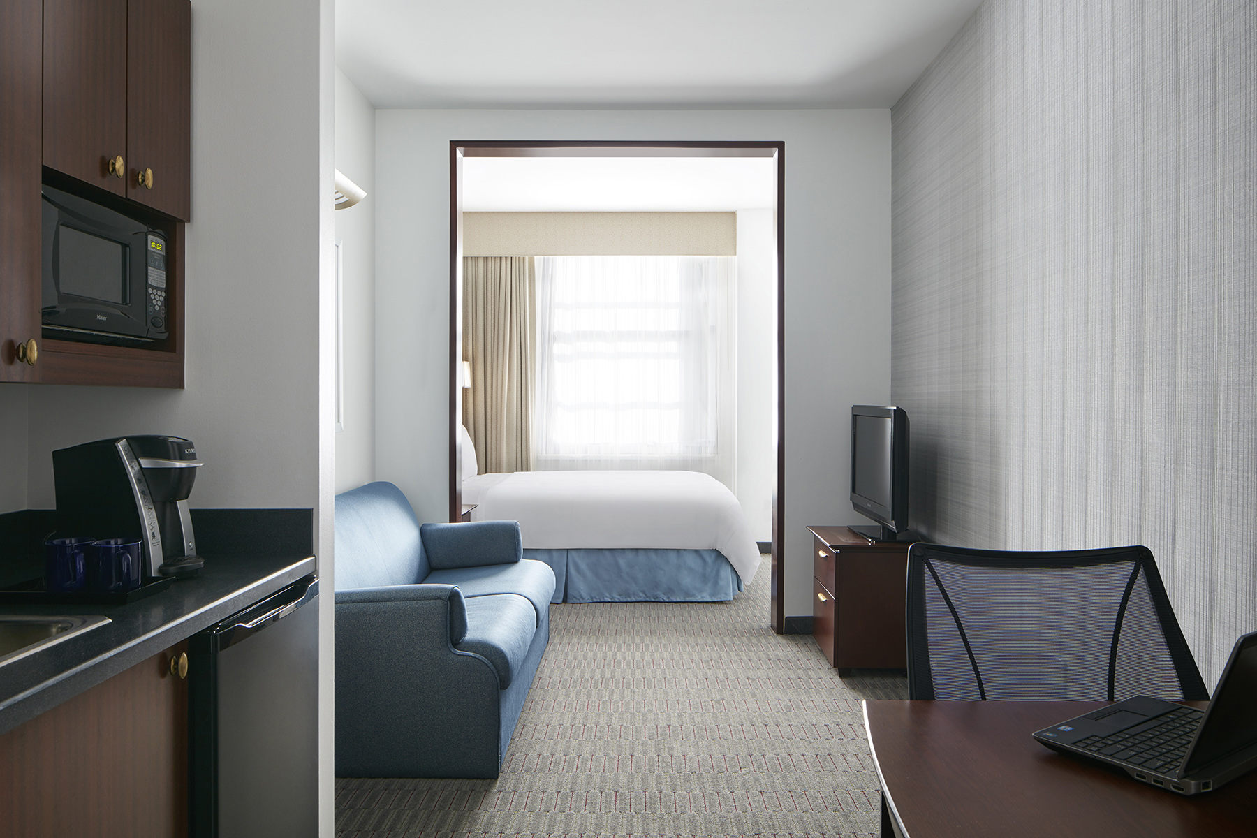 Superior Room with River Hotel Chicago Best Rates Direct