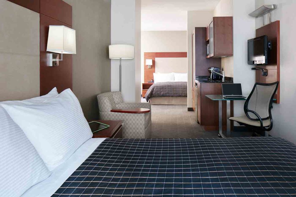 Deluxe Double Double Room